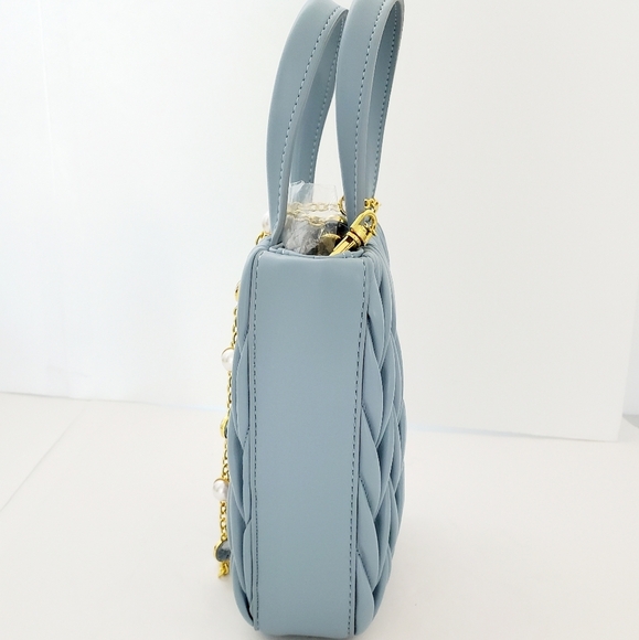 Women's Blue Pleaded Faux Leather Tote Handbag with Pearl Chain Strap - Picture 4 of 9